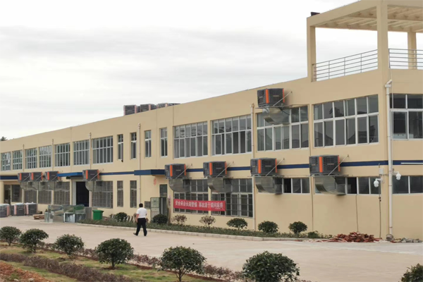 瑞泰風鋼構廠房降溫設備廠家案例圖